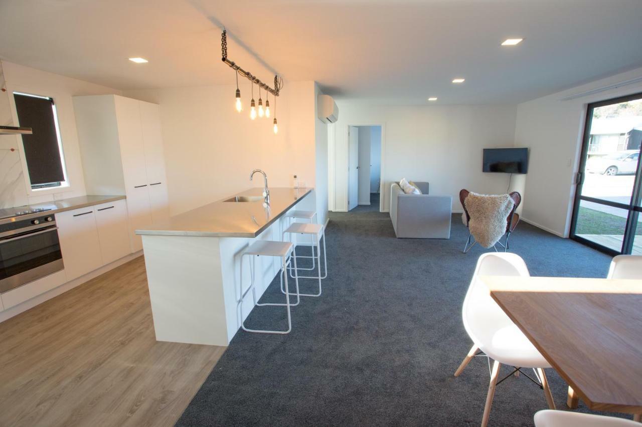 5 - Delightful Space In Tranquil Neighbourhood, Close To The Lake Wanaka Buitenkant foto