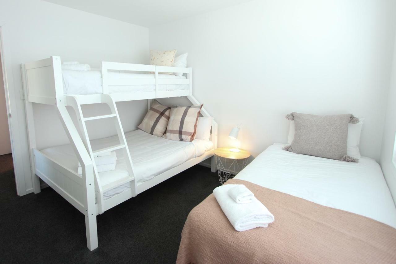 5 - Delightful Space In Tranquil Neighbourhood, Close To The Lake Wanaka Buitenkant foto